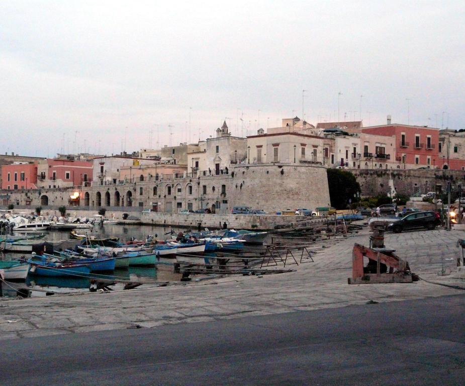 Palazzo Lupicini Affittacamere Μπισέλιε Εξωτερικό φωτογραφία